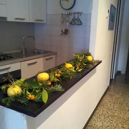 Uno Sguardo Sul Mare